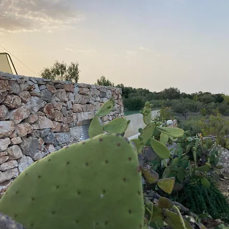 Lacinera Trulli E Lamie Nocleg ze śniadaniem Ostuni