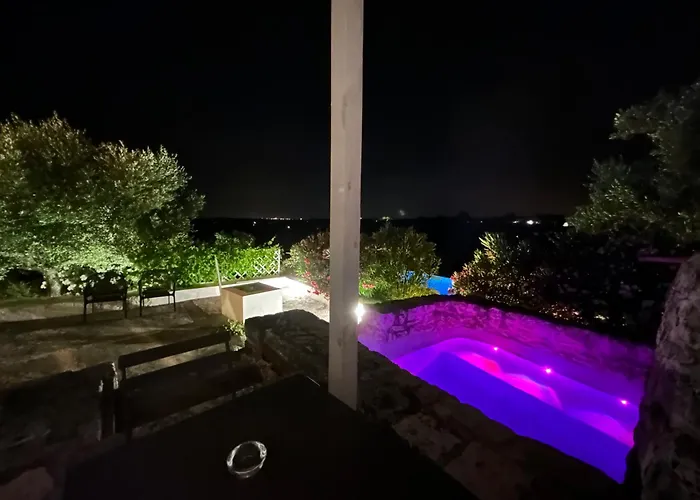 Bed & Breakfast Lacinera Trulli E Lamie 4*