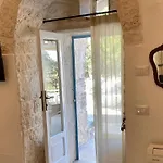 Lacinera Trulli E Lamie Bed & Breakfast 4*