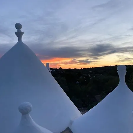 Lacinera Trulli E Lamie Couette-café 4*