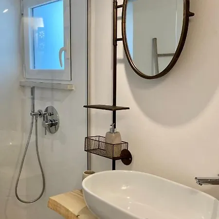 Lacinera Trulli E Lamie Bed & Breakfast