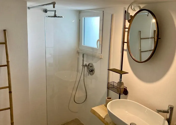 Lacinera Trulli E Lamie Bed & Breakfast