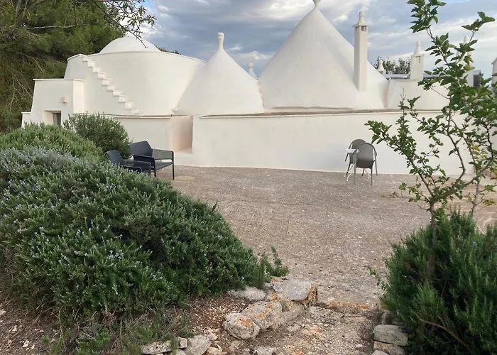 Bed & Breakfast Lacinera Trulli E Lamie